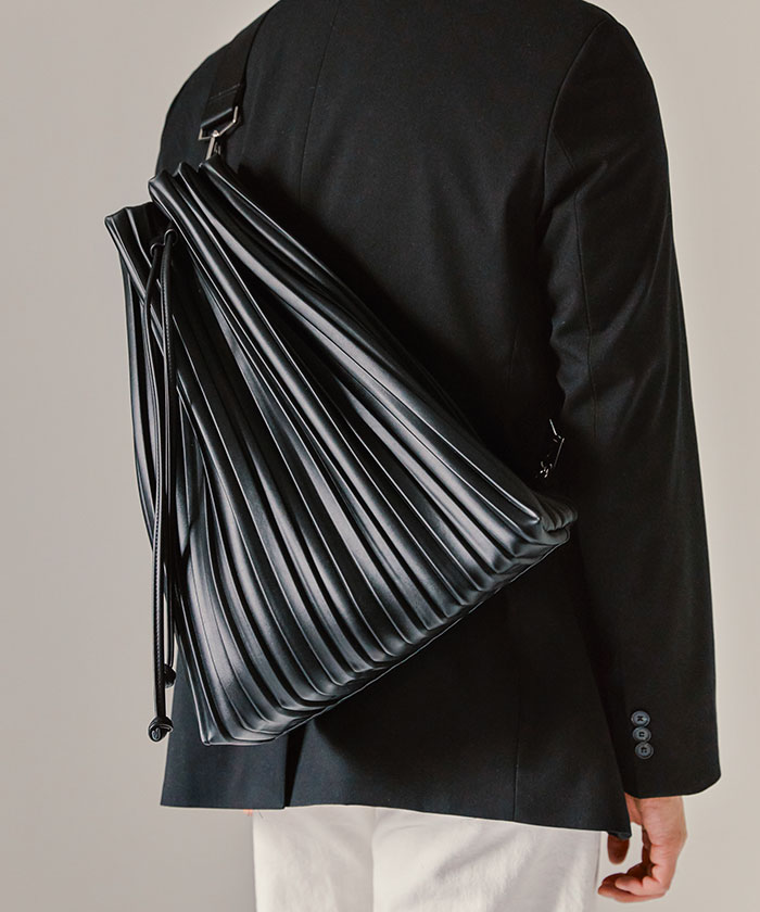 SYNTHETIC PLEATS LEATHER 2WAY BAG[BLACK]